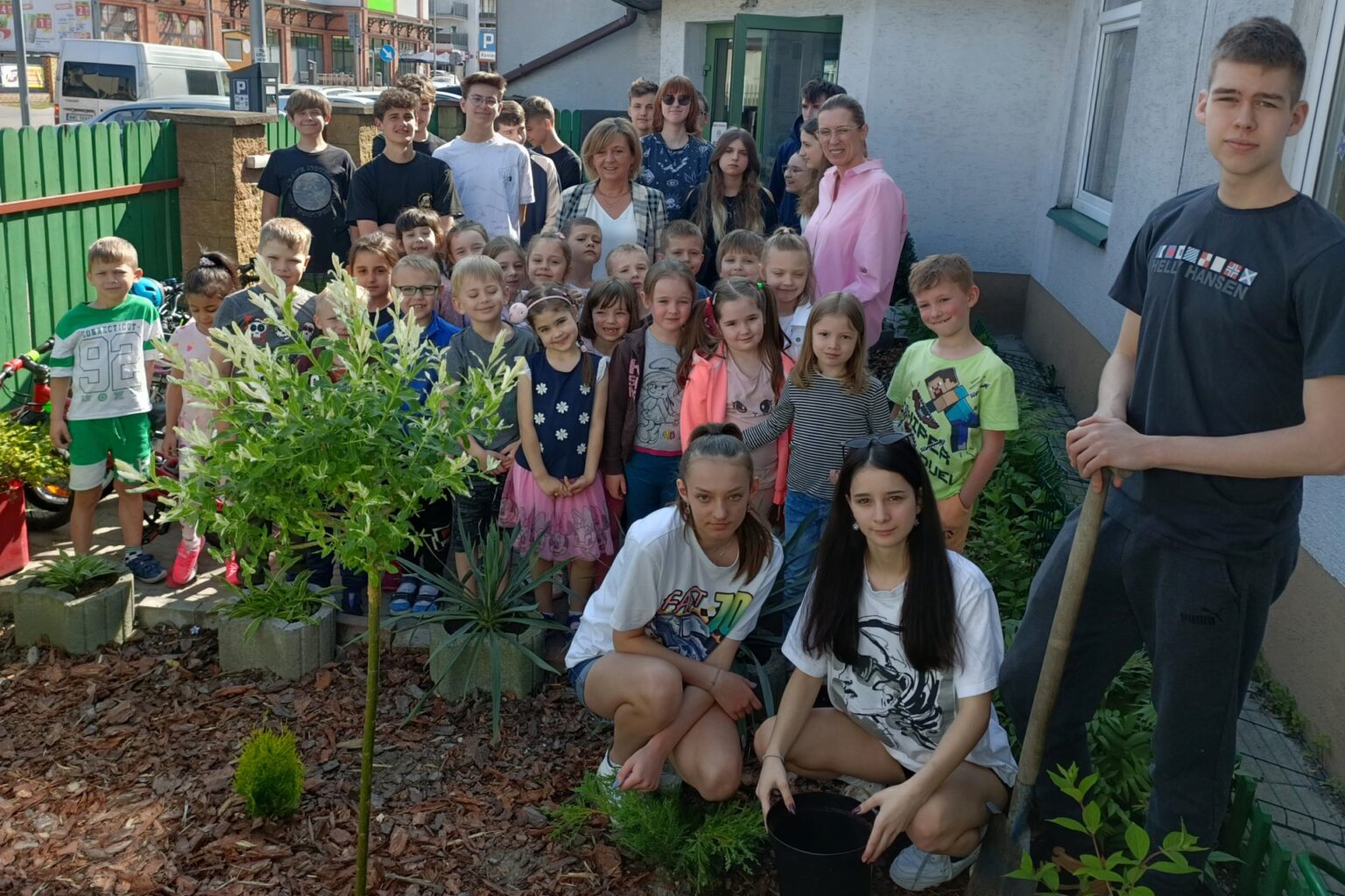 Szkoła Podstawowa Nr 3 Ząbki Szkoła Podstawowa Nr 3 – im. Małego Powstańca w Ząbkach